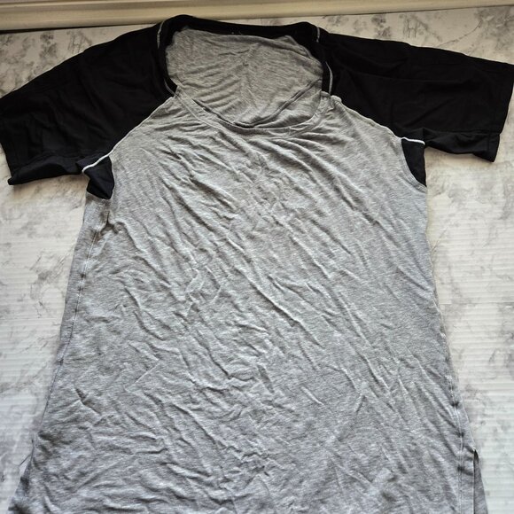 Lululemon Athletica Women's Active T-Shirt - Picture 7 of 14